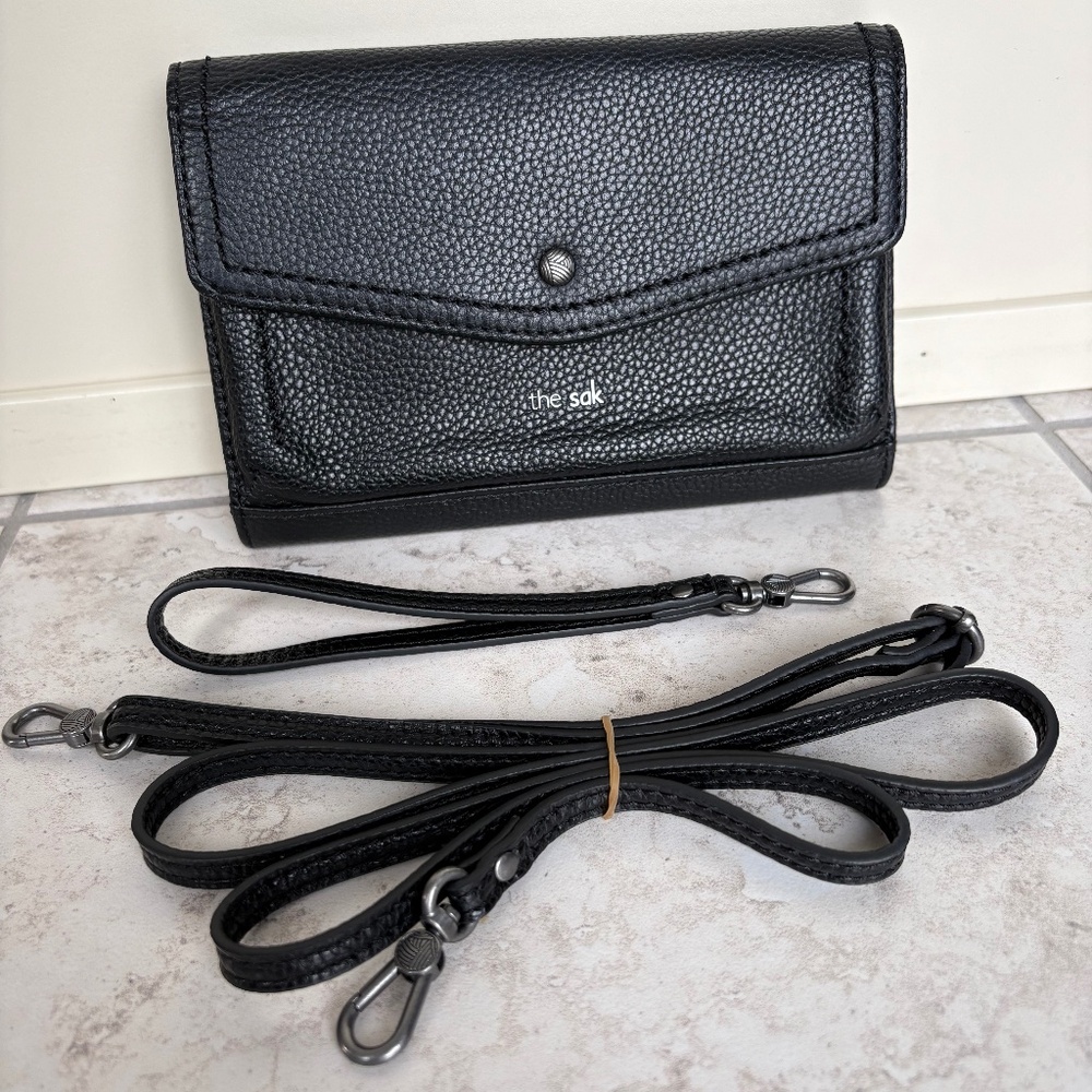 The Sak Genuine Leather Black Crossbody/Clutch